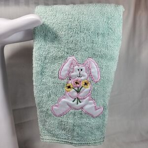 Easter Bunny Fingertip Hand TOWEL Lt Green Applique White Rabbit Flowers 11"x16"